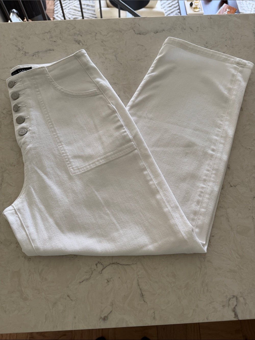 Worn Once! Veronica Beard White Wide Leg Crosbie Crop Jean. - Picture 2 of 12